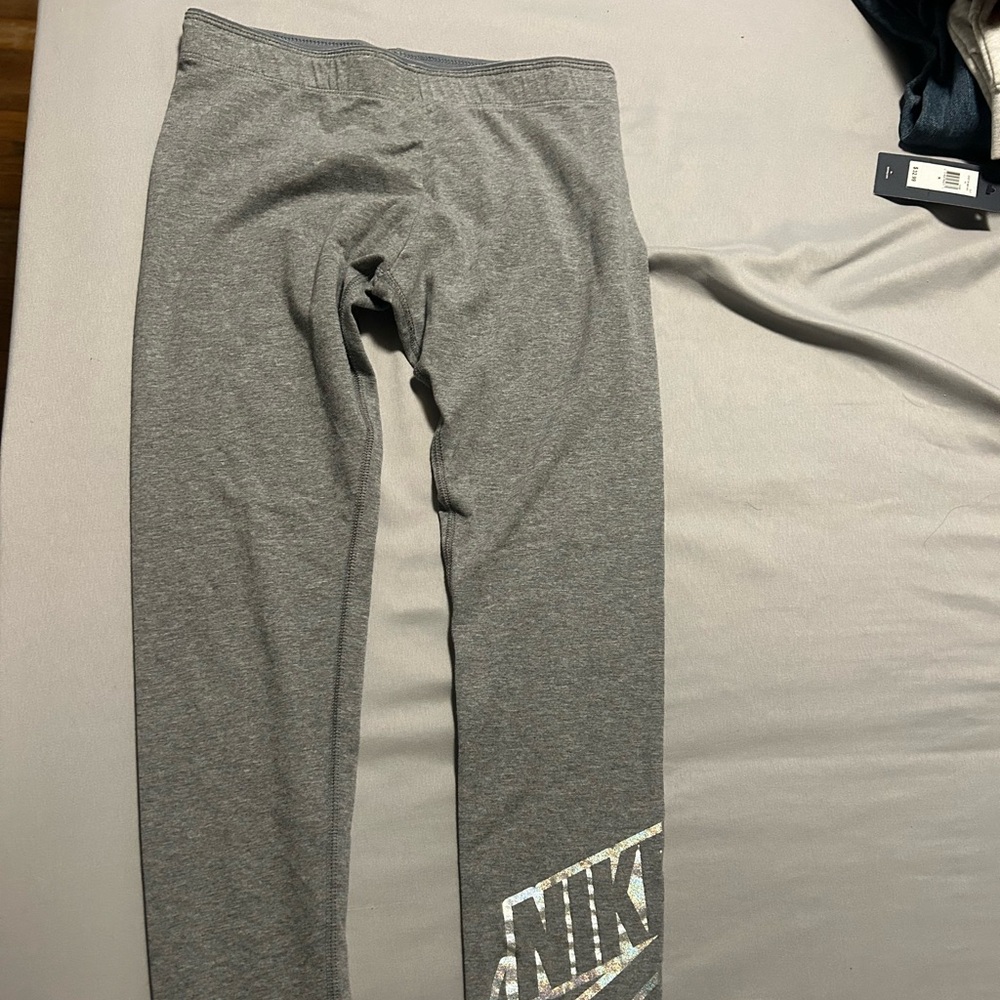 Nike leggings